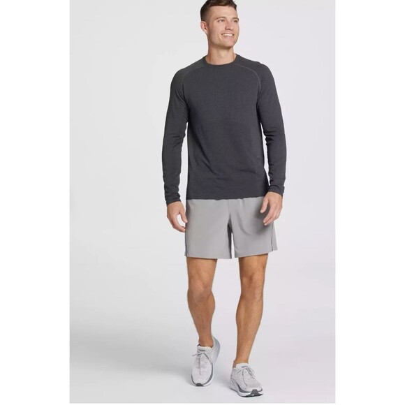 VRST Men's Stealth Running Shorts LINED 7" Silver Shadow Gray Size 2XL NWT $50 - Picture 1 of 11